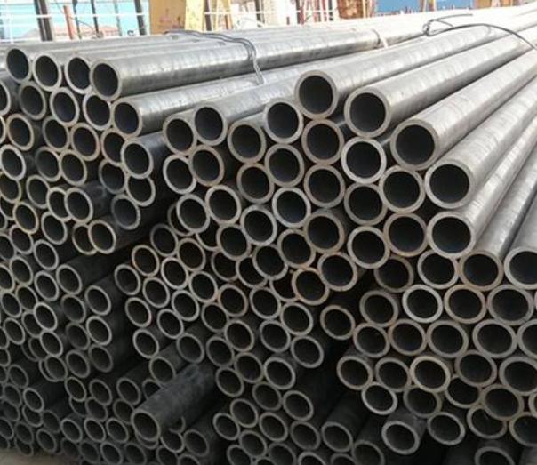 山東鋼管廠(chǎng)冷拔無(wú)縫鋼管批發(fā)